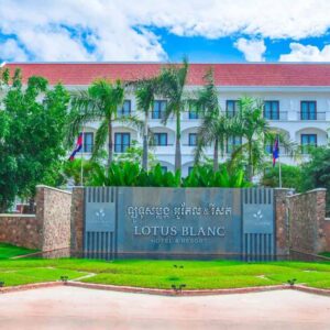 Lotus Blanc Resort