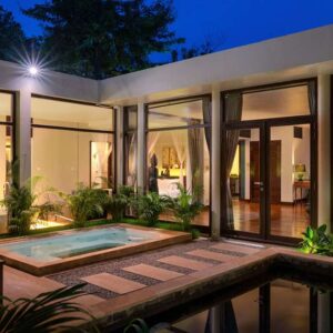 Heritage Suites Hotel