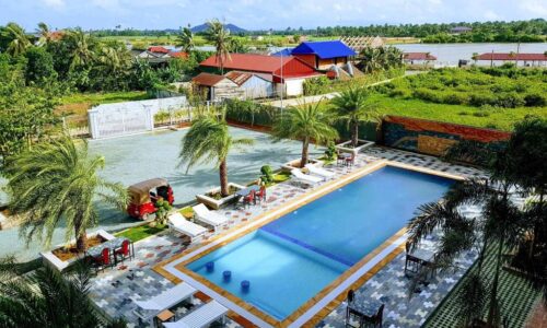 Moons Resort